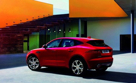 2018 Jaguar E-PACE R-Dynamic Rear Three-Quarter Wallpapers 450x275 (15)