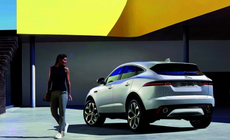 2018 Jaguar E-PACE Rear Three-Quarter Wallpapers 450x275 (61)