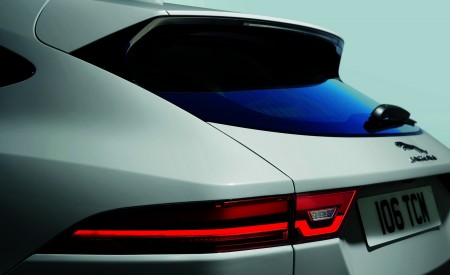 2018 Jaguar E-PACE Tail Light Wallpapers 450x275 (76)