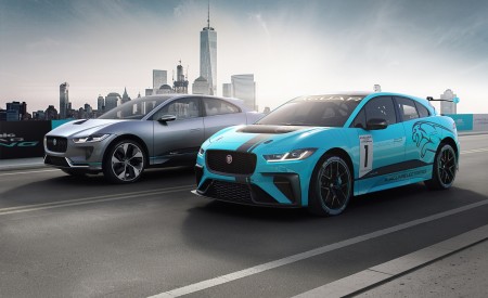 2018 Jaguar I-PACE eTROPHY Racecar Front Three-Quarter Wallpapers 450x275 (4)