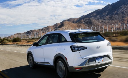 2019 Hyundai NEXO FCEV Rear Three-Quarter Wallpapers 450x275 (22)