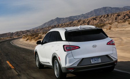 2019 Hyundai NEXO FCEV Rear Three-Quarter Wallpapers 450x275 (9)