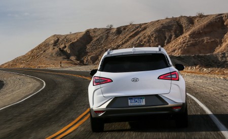 2019 Hyundai NEXO FCEV Rear Wallpapers 450x275 (10)