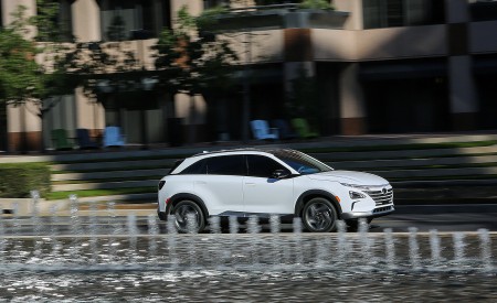 2019 Hyundai NEXO FCEV Side Wallpapers 450x275 (53)