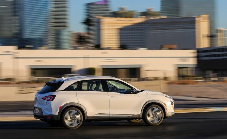 2019 Hyundai NEXO FCEV Side Wallpapers 450x275 (36)