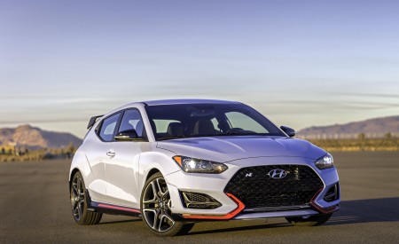2019 Hyundai Veloster N Front Three-Quarter Wallpapers 450x275 (22)