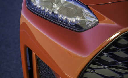 2019 Hyundai Veloster Turbo Headlight Wallpapers 450x275 (38)
