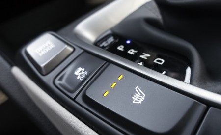 2019 Hyundai Veloster Turbo Interior Detail Wallpapers 450x275 (50)