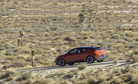 2019 Hyundai Veloster Turbo Side Wallpapers 450x275 (8)