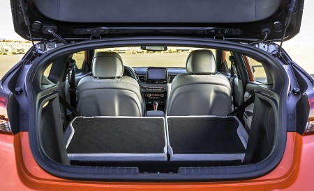 2019 Hyundai Veloster Turbo Trunk Wallpapers 450x275 (62)