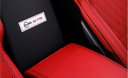 2019 Jaguar F-TYPE SVR Graphic Pack Interior Detail Wallpapers 450x275 (14)