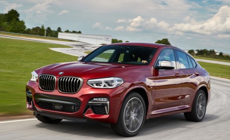 2019 BMW X4 M40d Front Three-Quarter Wallpapers 450x275 (2)