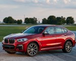 2019 BMW X4 M40d Front Three-Quarter Wallpapers 150x120