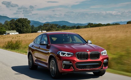 2019 BMW X4 M40d Front Three-Quarter Wallpapers 450x275 (22)