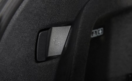 2019 BMW X4 M40d Interior Detail Wallpapers 450x275 (128)