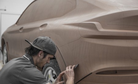 2019 BMW X4 M40d Making Of Wallpapers 450x275 (191)