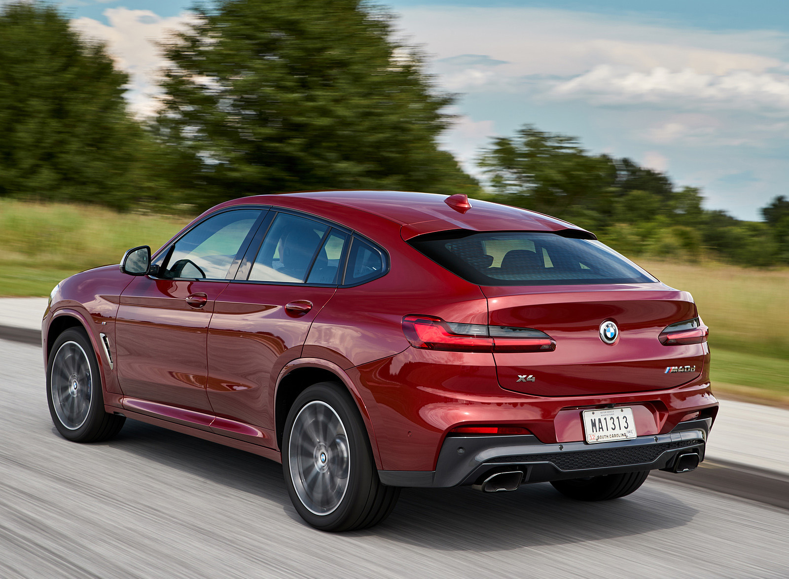 2019 BMW X4 M40d Rear Three-Quarter Wallpapers  (15)