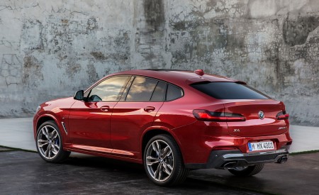 2019 BMW X4 M40d Rear Three-Quarter Wallpapers 450x275 (160)