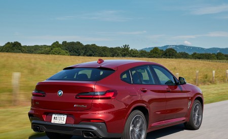 2019 BMW X4 M40d Rear Three-Quarter Wallpapers 450x275 (27)