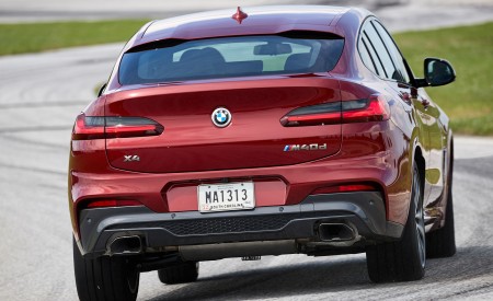 2019 BMW X4 M40d Rear Wallpapers 450x275 (37)