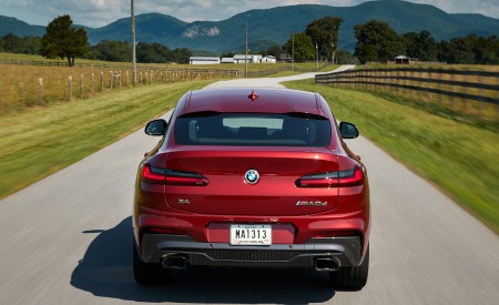 2019 BMW X4 M40d Rear Wallpapers 450x275 (38)