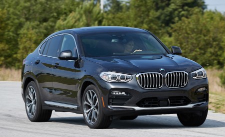 2019 BMW X4 xDrive30i Front Three-Quarter Wallpapers  450x275 (26)