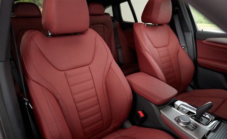 2019 BMW X4 xDrive30i Interior Front Seats Wallpapers 450x275 (94)