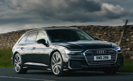 2019 Audi A6 Avant 50 TDI Quattro (UK-Spec) Front Three-Quarter Wallpapers 450x275 (18)