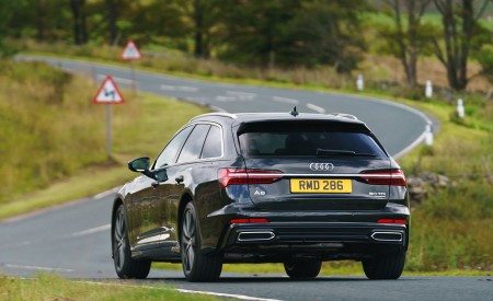 2019 Audi A6 Avant 50 TDI Quattro (UK-Spec) Rear Wallpapers 450x275 (16)
