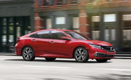 2019 Honda Civic Sedan Front Three-Quarter Wallpapers 450x275 (2)