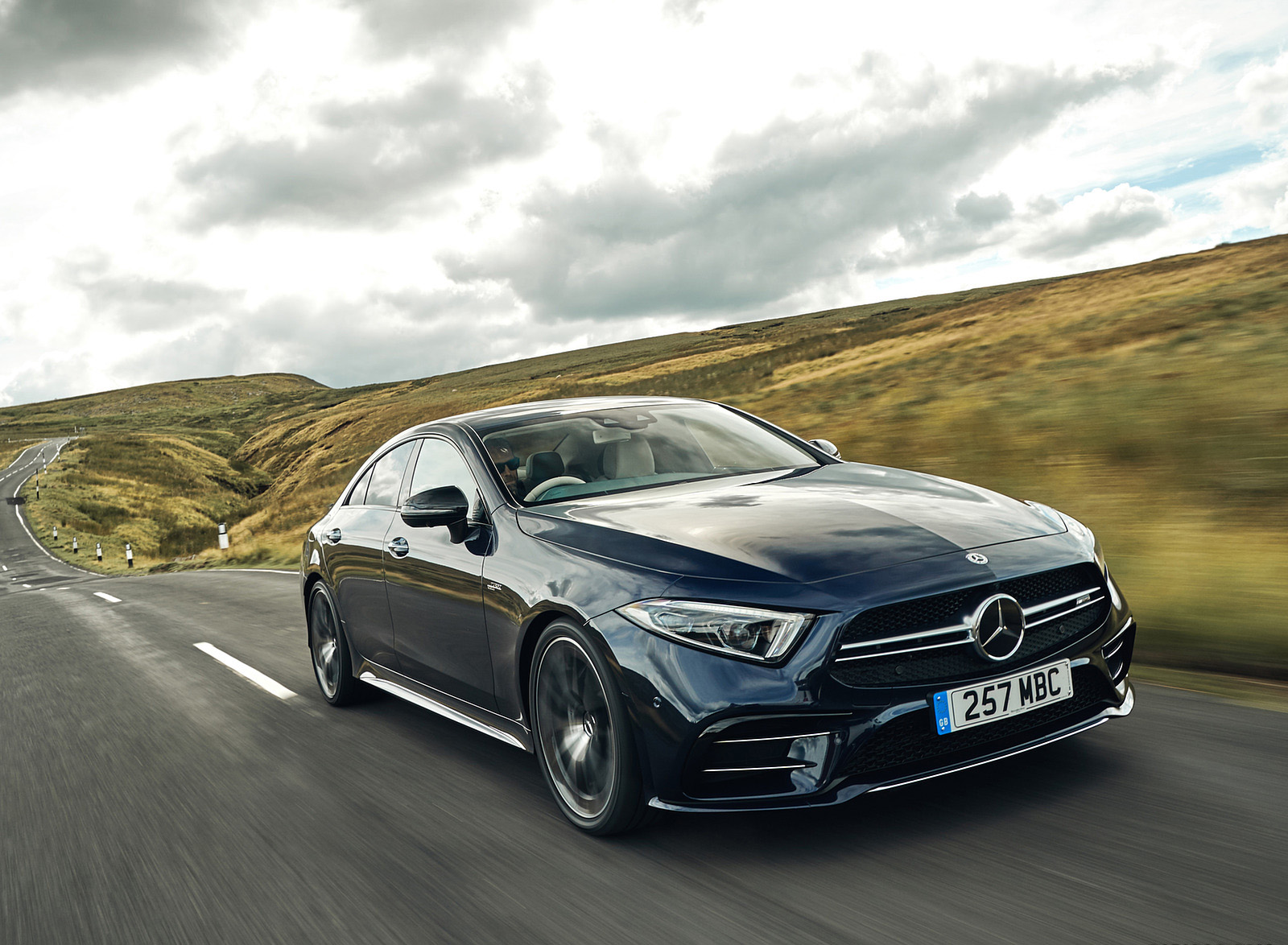 2019 Mercedes-AMG CLS 53 (UK-Spec) Front Three-Quarter Wallpapers (14)
