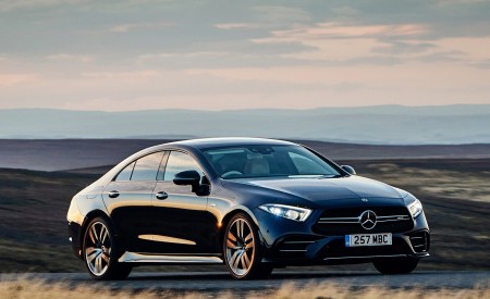 2019 Mercedes-AMG CLS 53 (UK-Spec) Front Three-Quarter Wallpapers 450x275 (56)