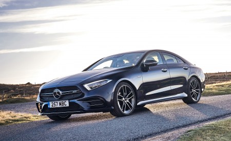 2019 Mercedes-AMG CLS 53 (UK-Spec) Front Three-Quarter Wallpapers 450x275 (63)