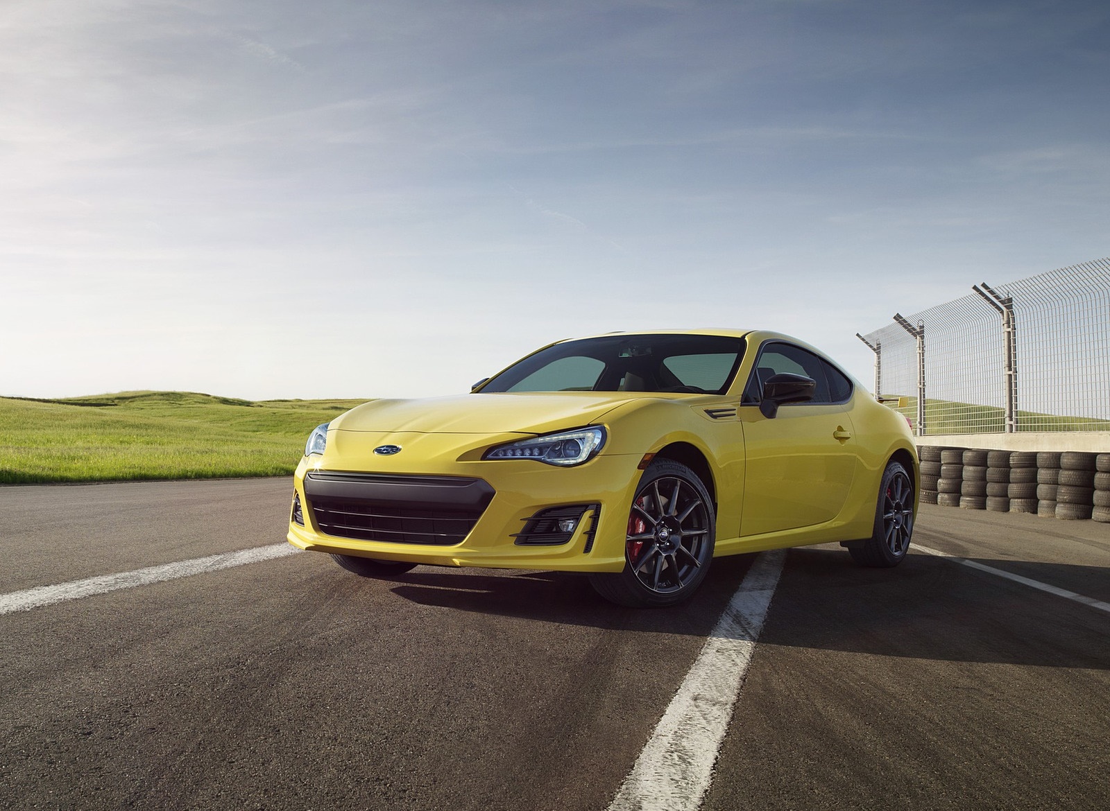 2017 Subaru BRZ Series.Yellow Front Three-Quarter Wallpapers #1 of 11