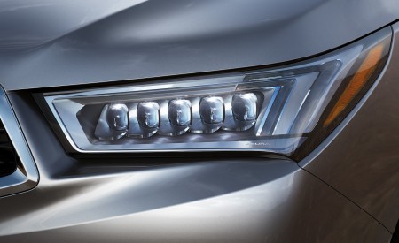 2018 Acura MDX Headlight Wallpapers 450x275 (17)