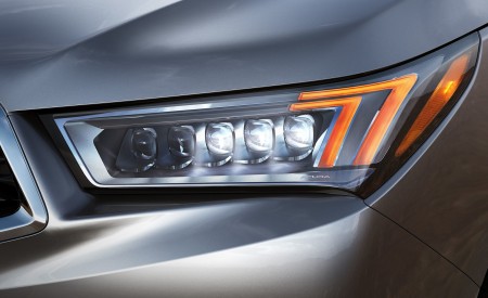 2018 Acura MDX Headlight Wallpapers 450x275 (16)