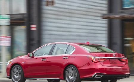 2018 Acura RLX Sport Hybrid Rear Three-Quarter Wallpapers 450x275 (25)