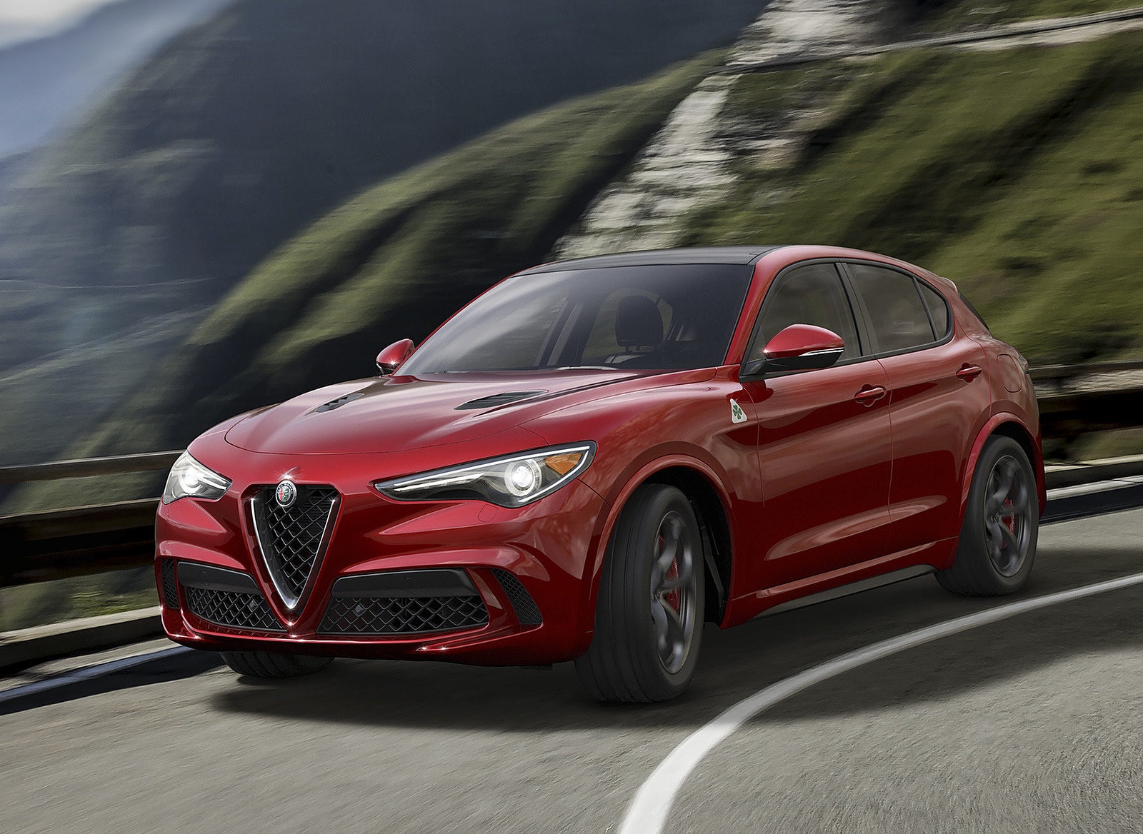 2018 Alfa Romeo Stelvio Front Three Quarter Wallpapers #1 of 46