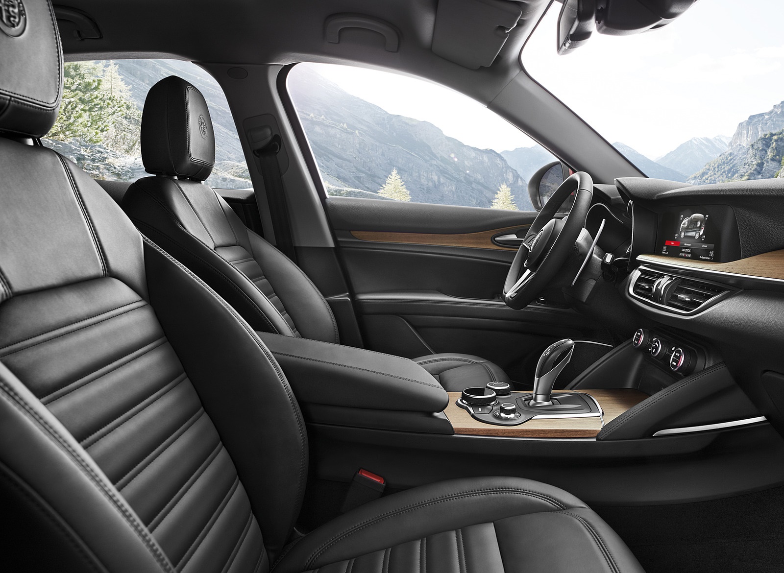 2018 Alfa Romeo Stelvio Interior Front Seats Wallpapers #28 of 46