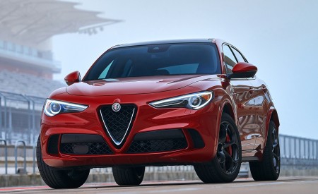 2018 Alfa Romeo Stelvio Quadrifoglio (Color: Rosso Competizione) Front Wallpapers 450x275 (48)