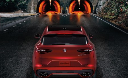 2018 Alfa Romeo Stelvio Rear Wallpapers 450x275 (7)