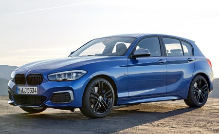 2018 BMW M140i xDrive Front Three-Quarter Wallpapers 450x275 (13)