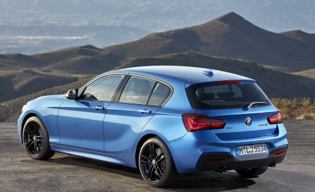 2018 BMW M140i xDrive Rear Three-Quarter Wallpapers 450x275 (19)