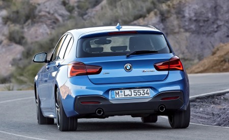 2018 BMW M140i xDrive Rear Wallpapers 450x275 (17)