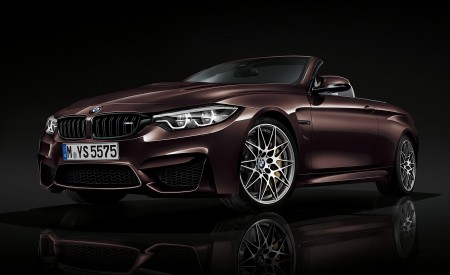 2018 BMW M4 Convertible Front Three-Quarter Wallpapers 450x275 (8)