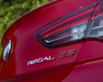 2018 Buick Regal GS Badge Wallpapers 150x120 (24)