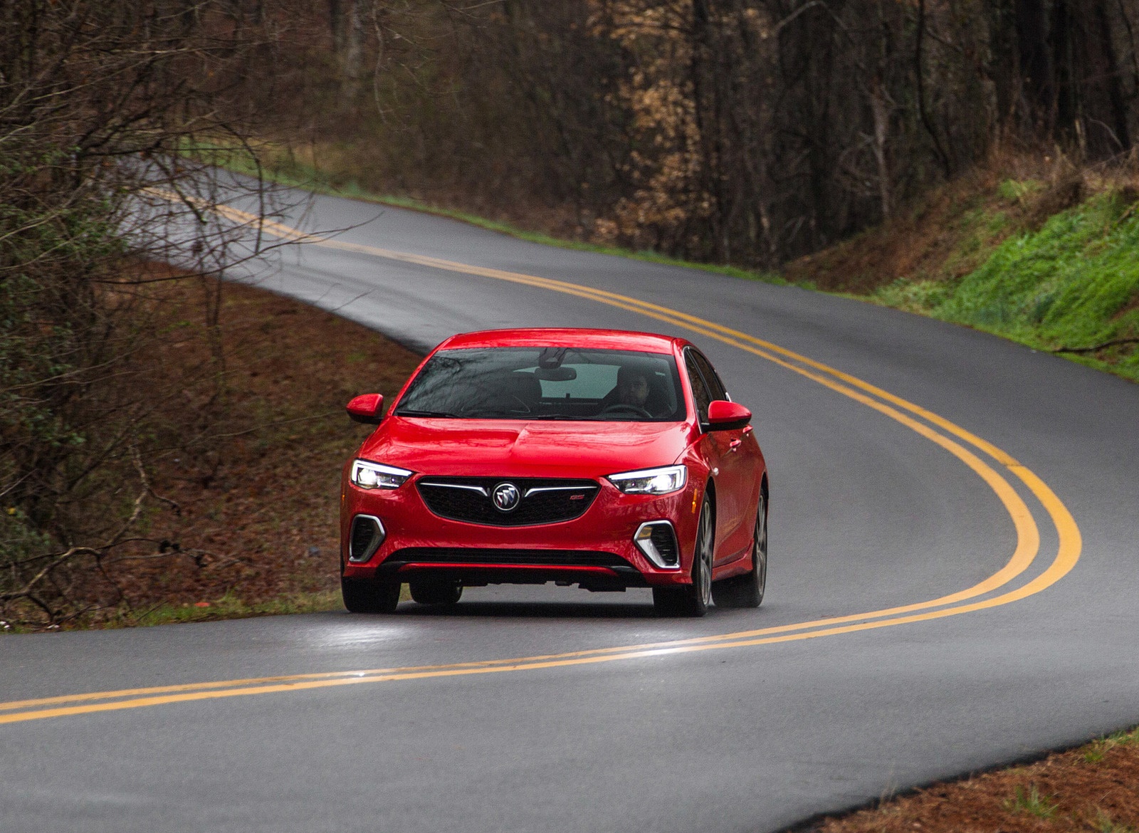 2018 Buick Regal GS Front Wallpapers (4)