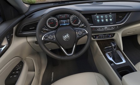 2018 Buick Regal Sportback Interior Wallpapers 450x275 (21)