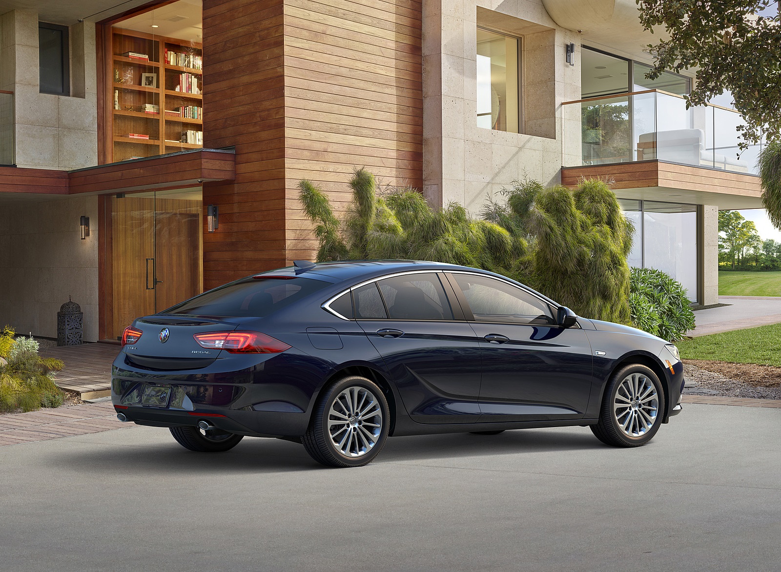 2018 Buick Regal Sportback Rear Three-Quarter Wallpapers (12)