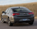2018 Buick Regal Sportback Rear Wallpapers 150x120 (14)